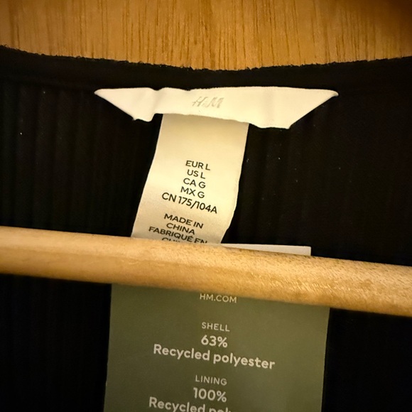 H&M Black Long Sleeve Dress - Picture 3 of 5